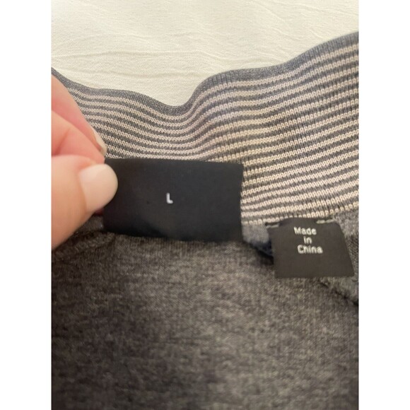 Hugo Boss Men’s Sz L 1/4 Zip Pullover Sweater Gray Cotton Casual Classic EUC - Picture 8 of 14